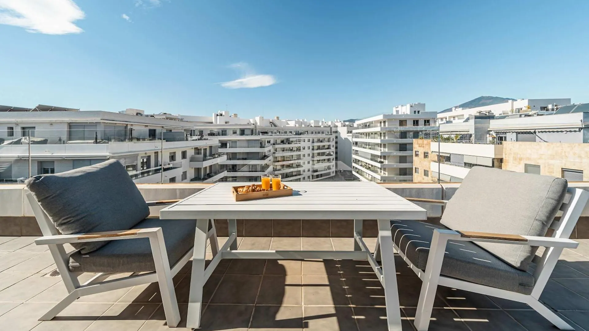 Jardines De Guadaiza Luxury Penthouse Rooftop Pool Bbq Marbella Apartment